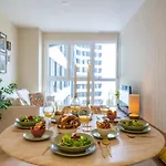 Apartment Xpce Urban 2 Skyline Parking Free