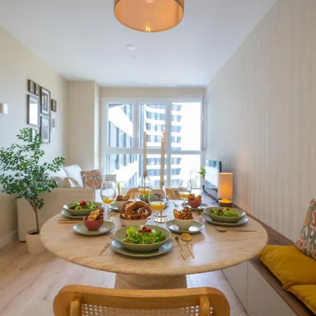 Apartamento Xpce Urban 2 Skyline Parking Free Málaga