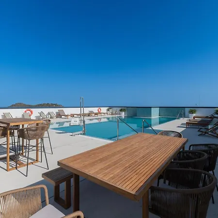 Xpce Urban 2 Skyline Parking Free * Μάλαγα