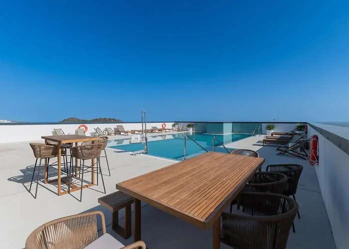 Xpce Urban 2 Skyline Parking Free * Μάλαγα